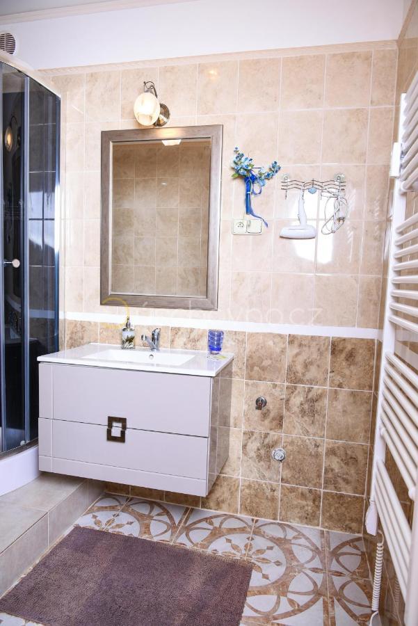 Rose Apartman Mariánské Lázně Kültér fotó